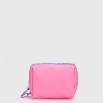 POUCH DAY ESSENTIALS